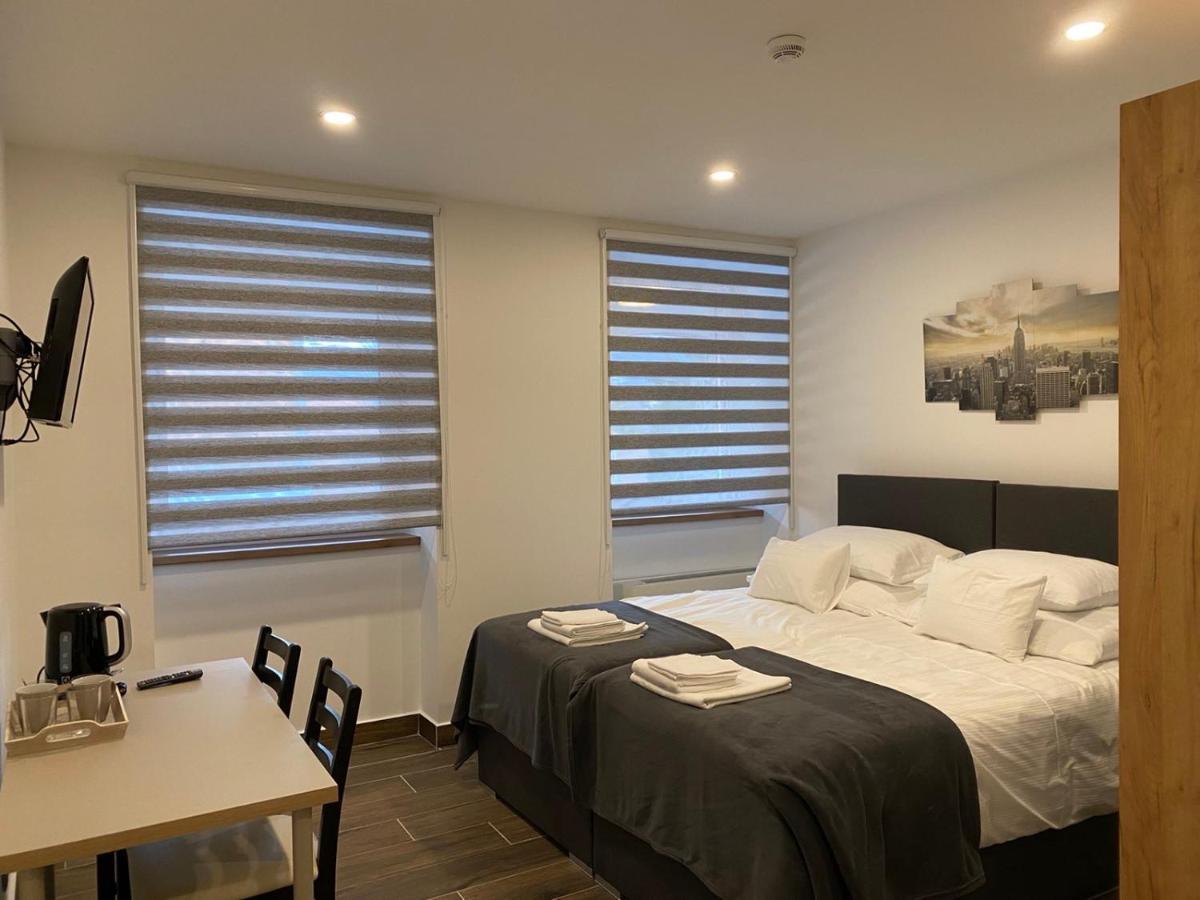 M70 Apartmanhaz Miskolc Eksteriør bilde